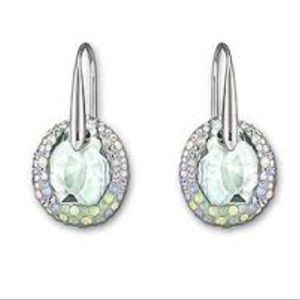 NIB Swarovski Hyacinth Pierced Earrings Pastel
